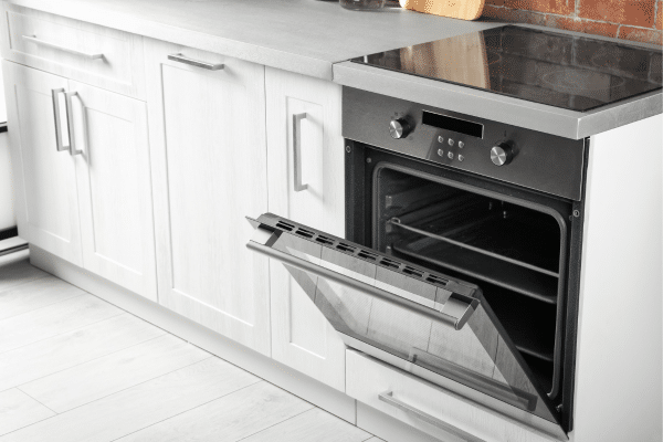 How To Clean Your Oven