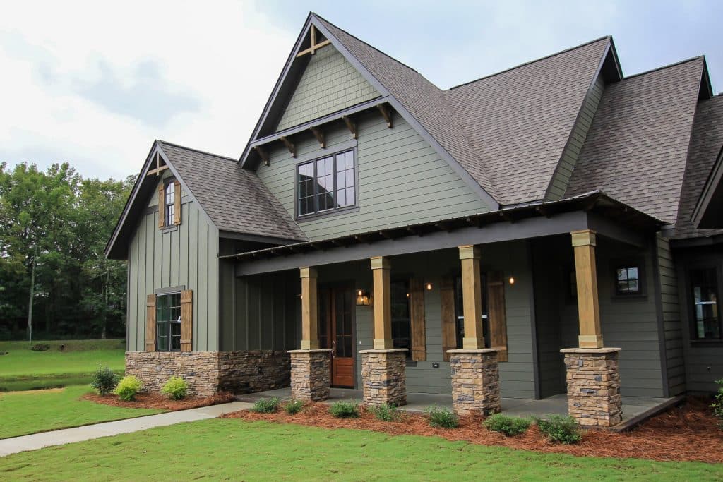 Thrifty Ways to Refresh Your Home's Exterior